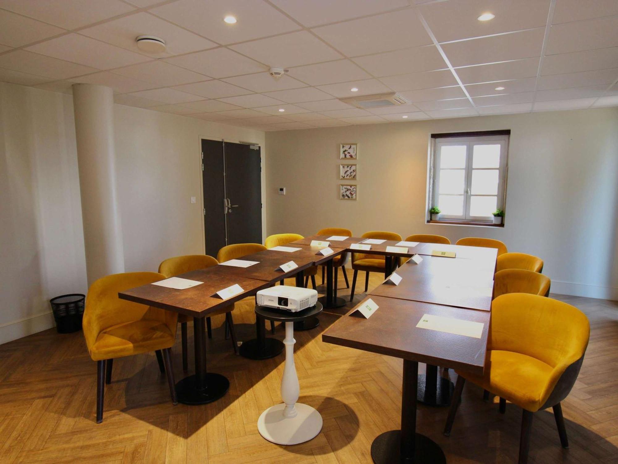 Ibis Styles Dijon Sud Domaine De Beauregard 21600 Longvic Ξενοδοχείο Εξωτερικό φωτογραφία